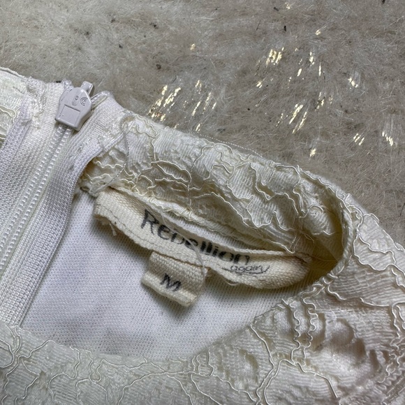 Rebellion White Lace High Neck Sleeveless Bride Mini Dress Size Medium - Picture 4 of 8